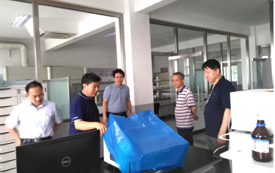清華大學(xué)、北化工大學(xué)專(zhuān)家蒞臨天罡興泰孵化基地交流考察